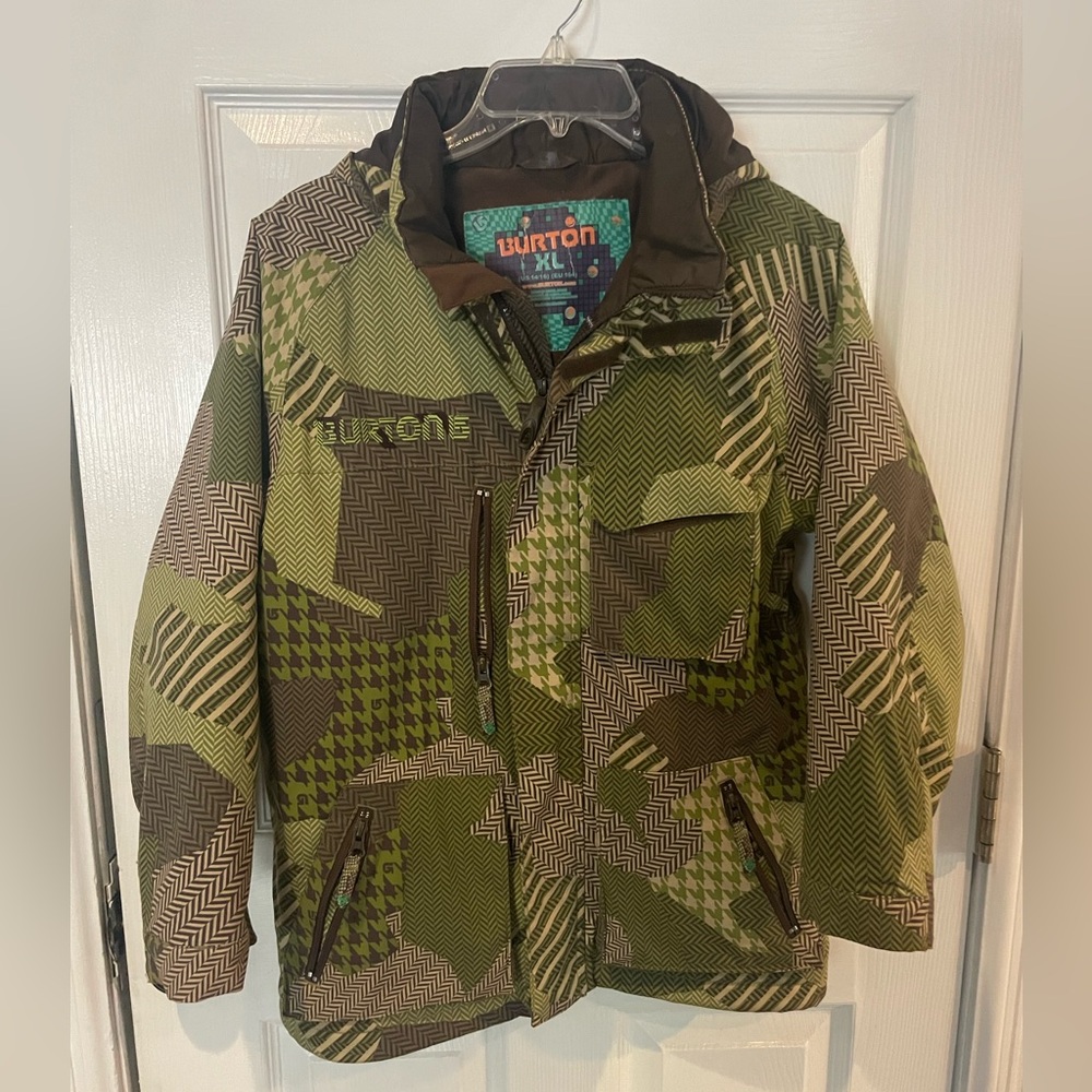 Burton All Access DryRide Snowboarding boys jacket  Size XL (US 14-16)